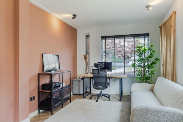 Photo 27 of Zevenheuvelenweg 79