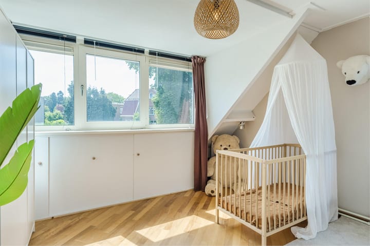 Photo 35 of Zevenheuvelenweg 79