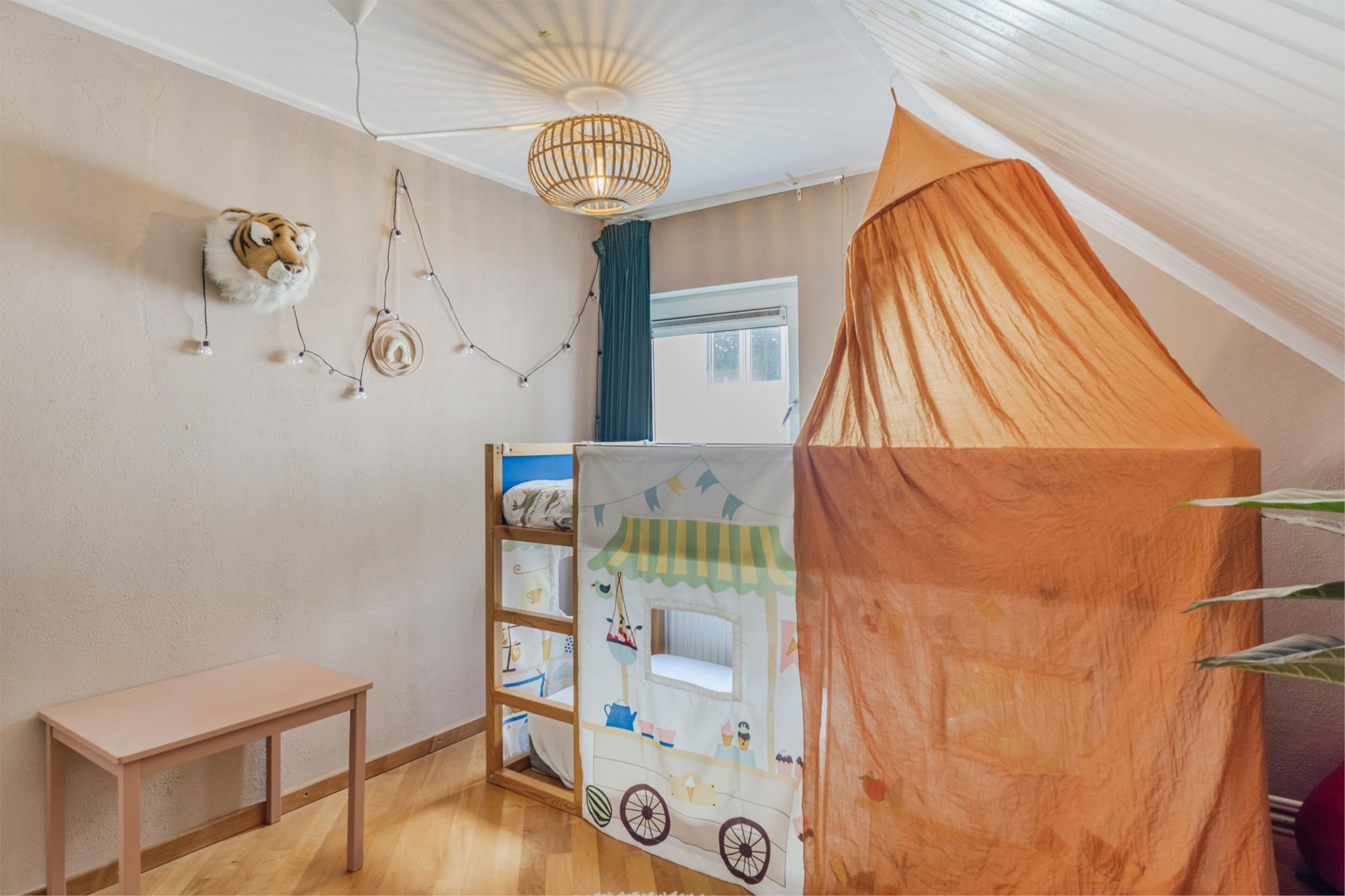 Foto 39 van Zevenheuvelenweg 79