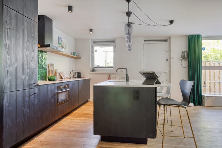 Foto 9 van Reizigersweg 121