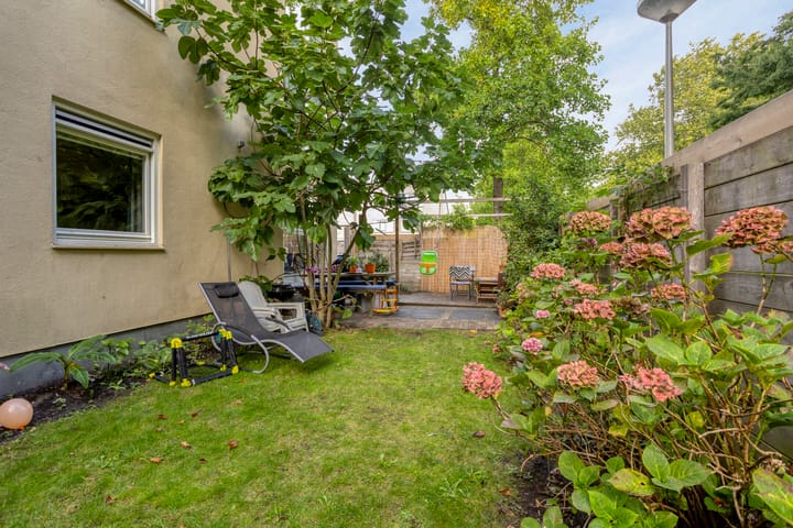 Foto 3 van Reizigersweg 121