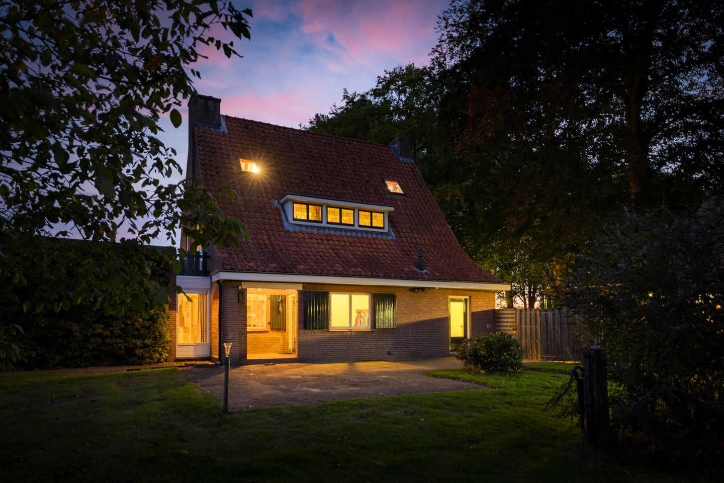 Foto 40 van Bussloselaan 9