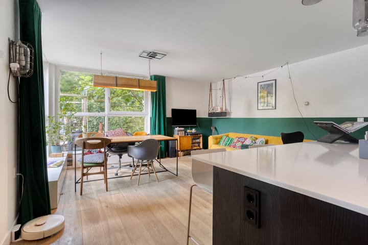 Foto 1 van Reizigersweg 121