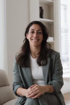 Linda Bolck - NVM Register Makelaar & Taxateur