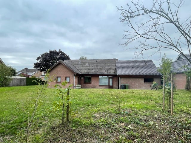 Foto 4 van Wethouder Bruensstraat 2-A