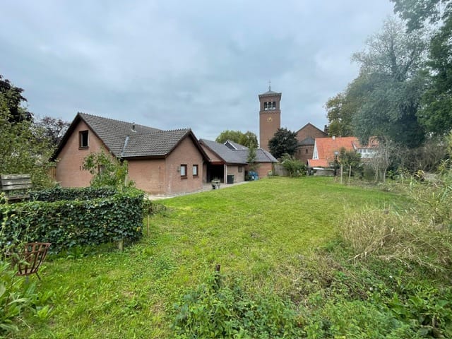 Foto 44 van Wethouder Bruensstraat 2-A