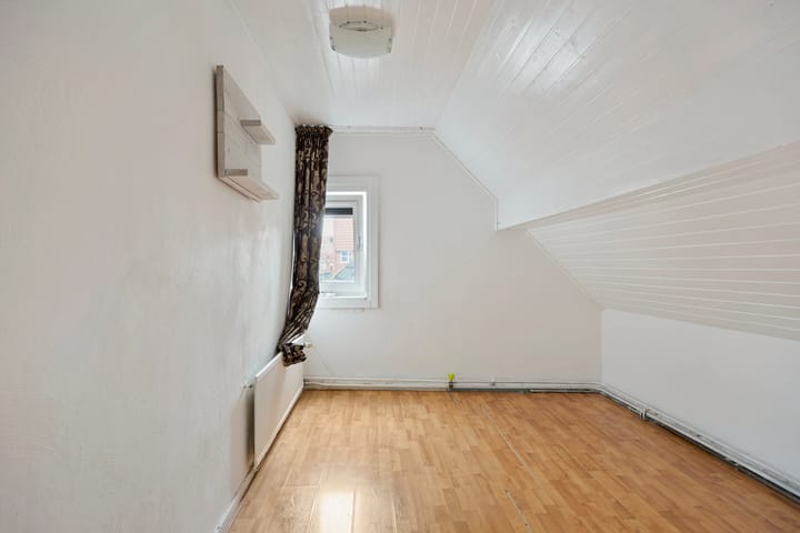 Foto 15 van 2e Haagstraat 12-B