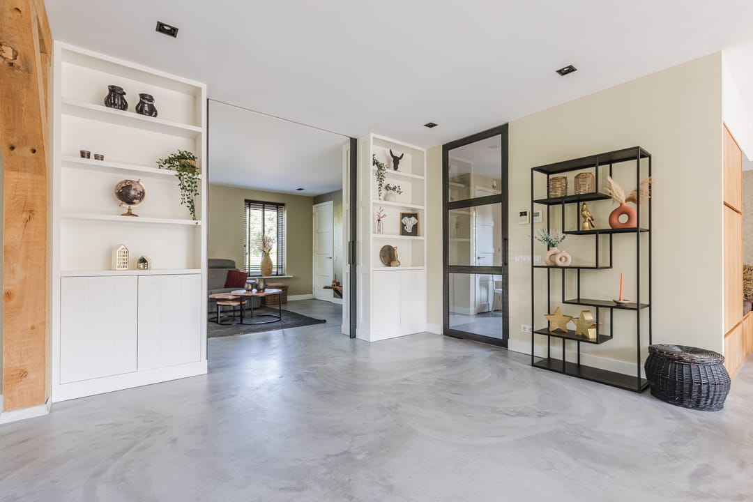 Photo 11 of Zwanebloem 18