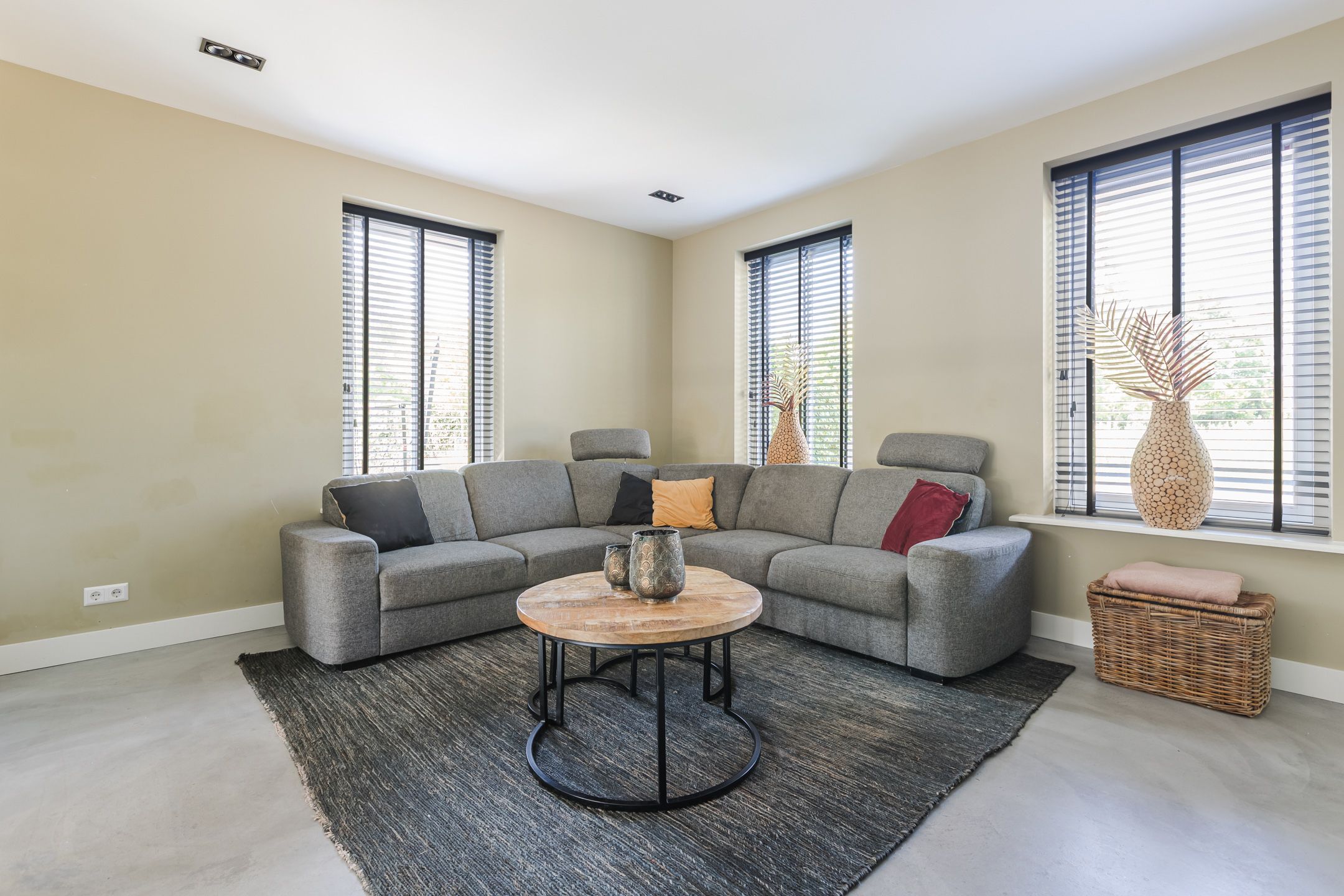 Photo 12 of Zwanebloem 18