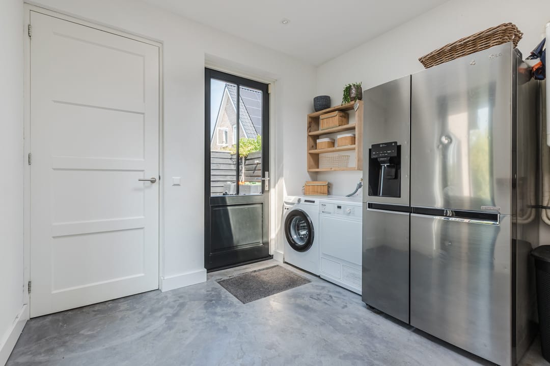 Photo 22 of Zwanebloem 18