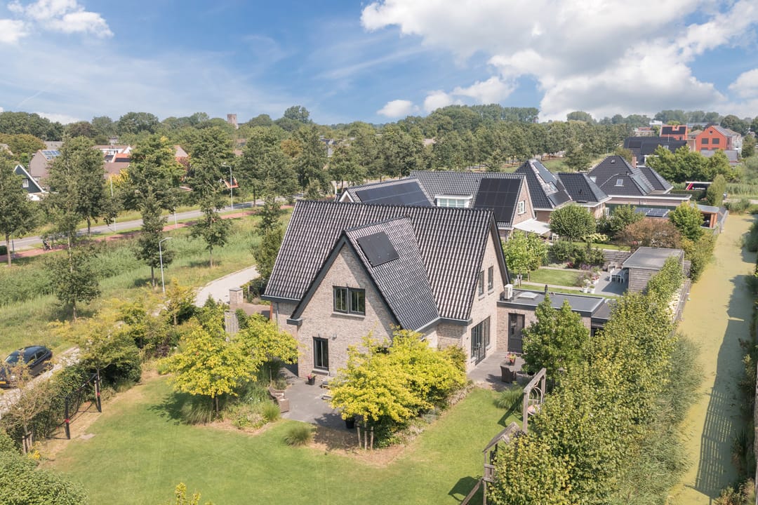 Photo 61 of Zwanebloem 18