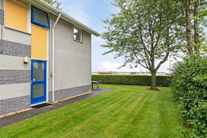 Foto 11 van Roegeweg 1-5