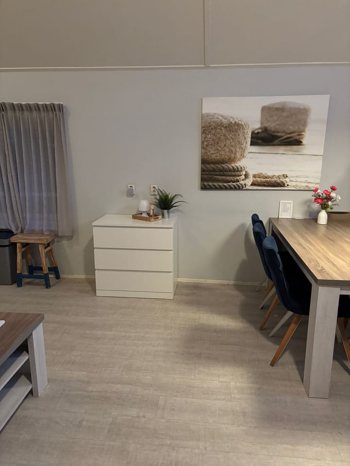 Foto 15 van Roegeweg 1-5