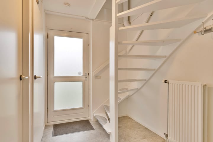 Foto 24 van Roegeweg 1-5