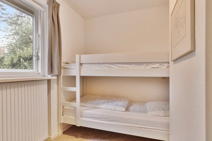 Foto 28 van Roegeweg 1-5