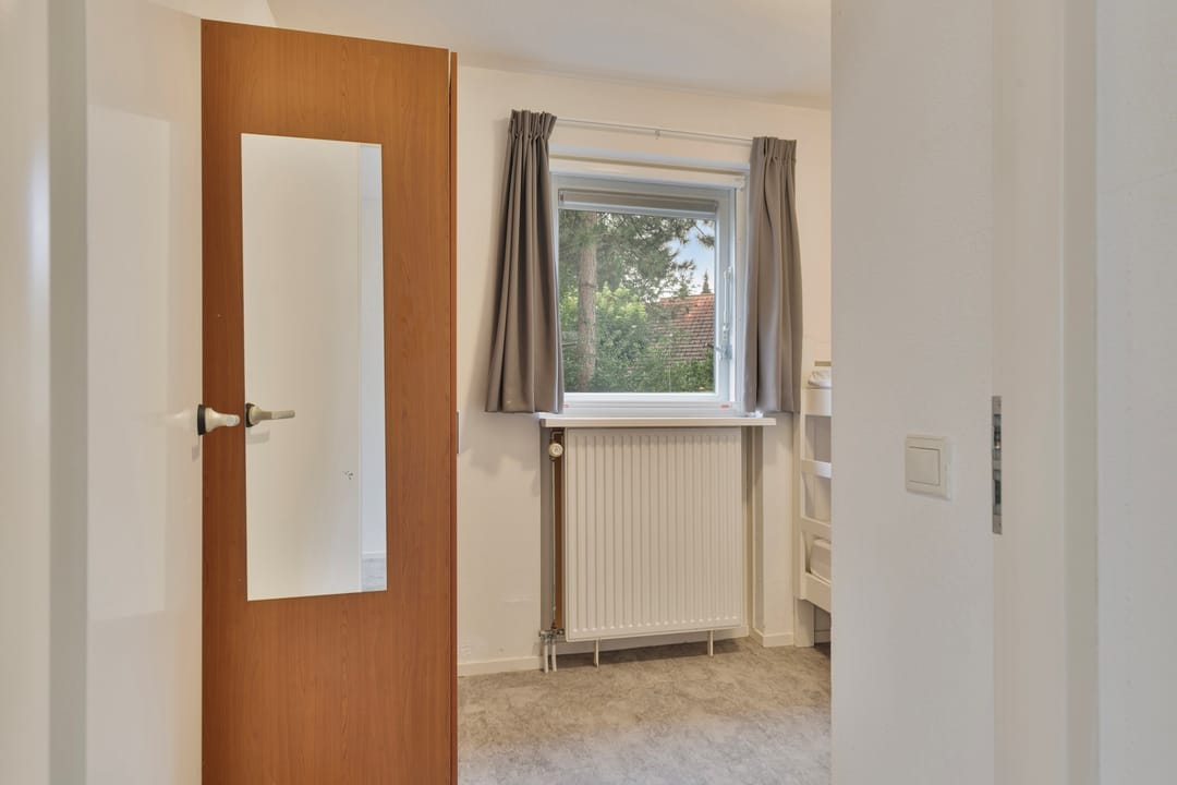 Photo 32 of Roegeweg 1-5