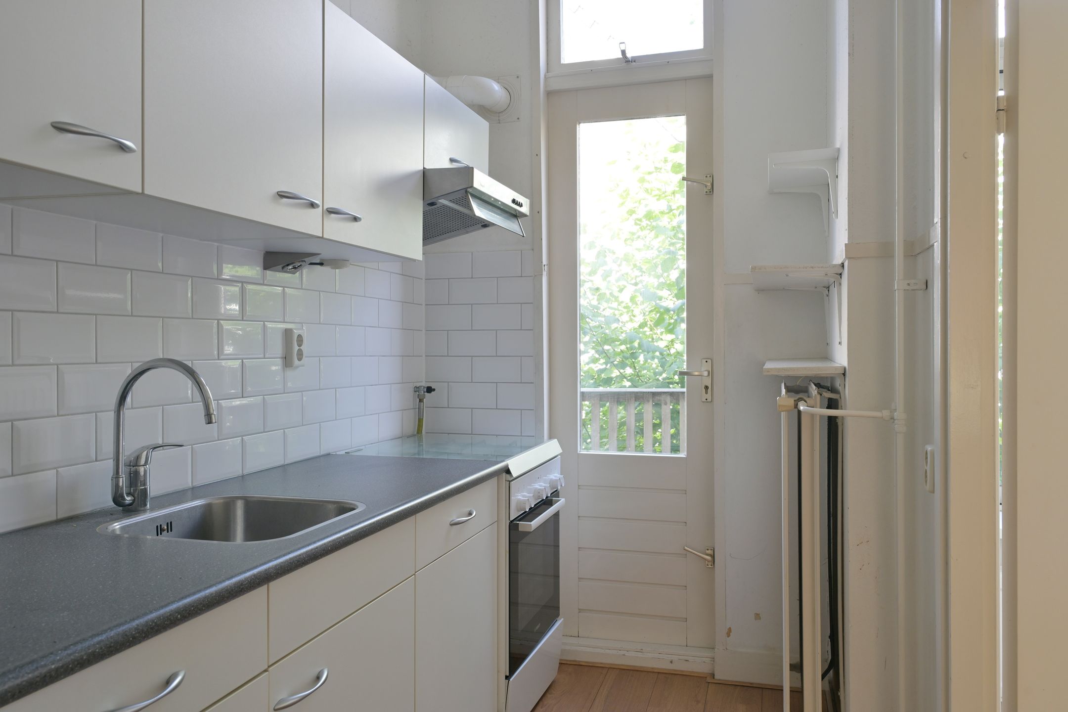 Photo 3 of Adamshofstraat 111-B