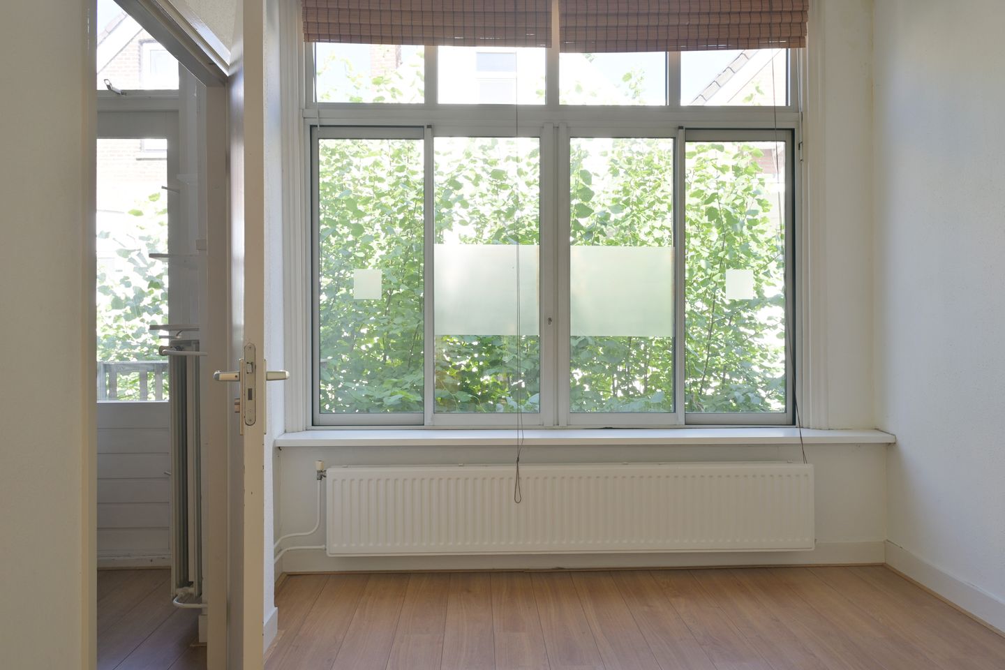 Photo 5 of Adamshofstraat 111-B