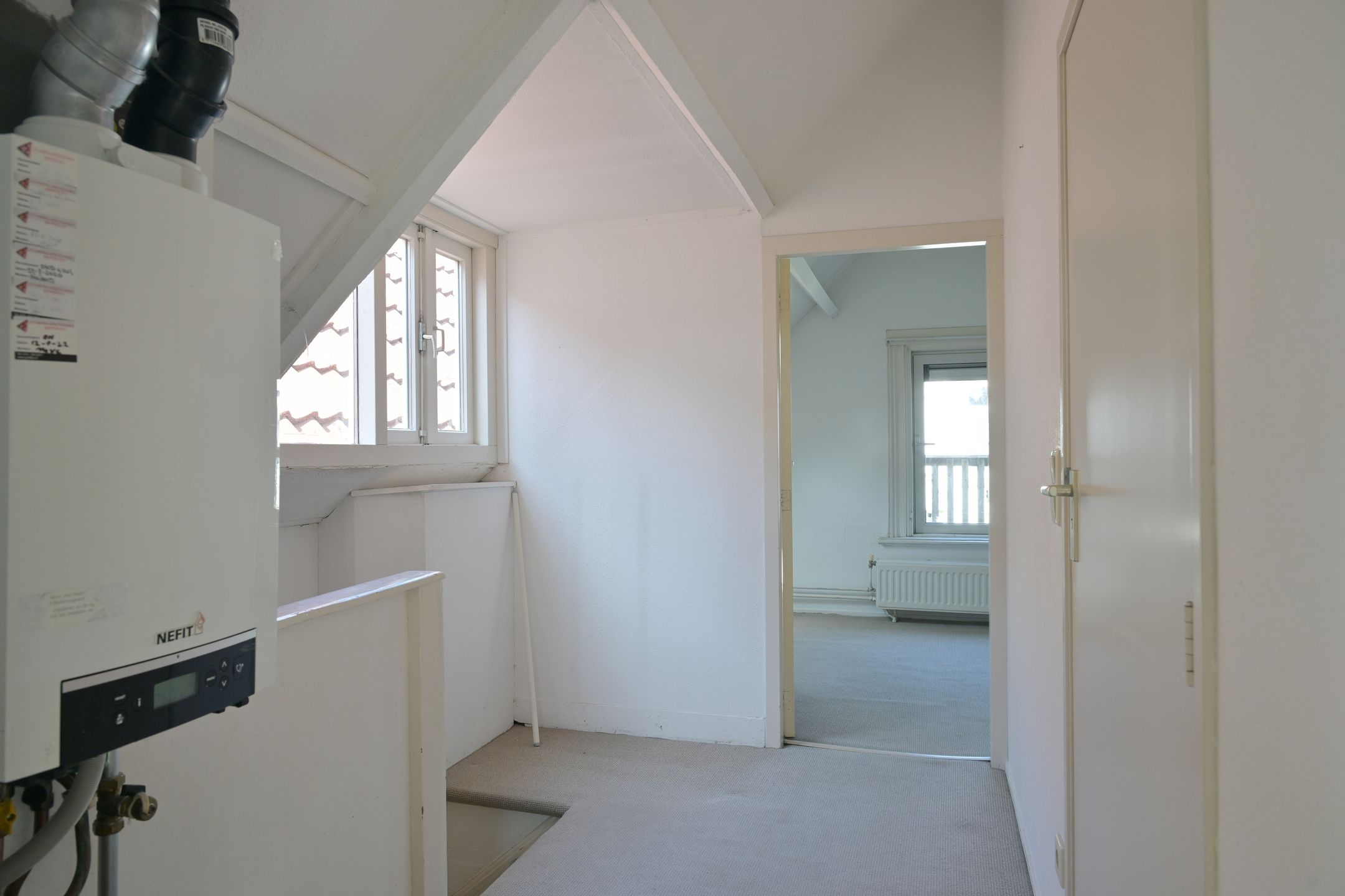 Photo 9 of Adamshofstraat 111-B