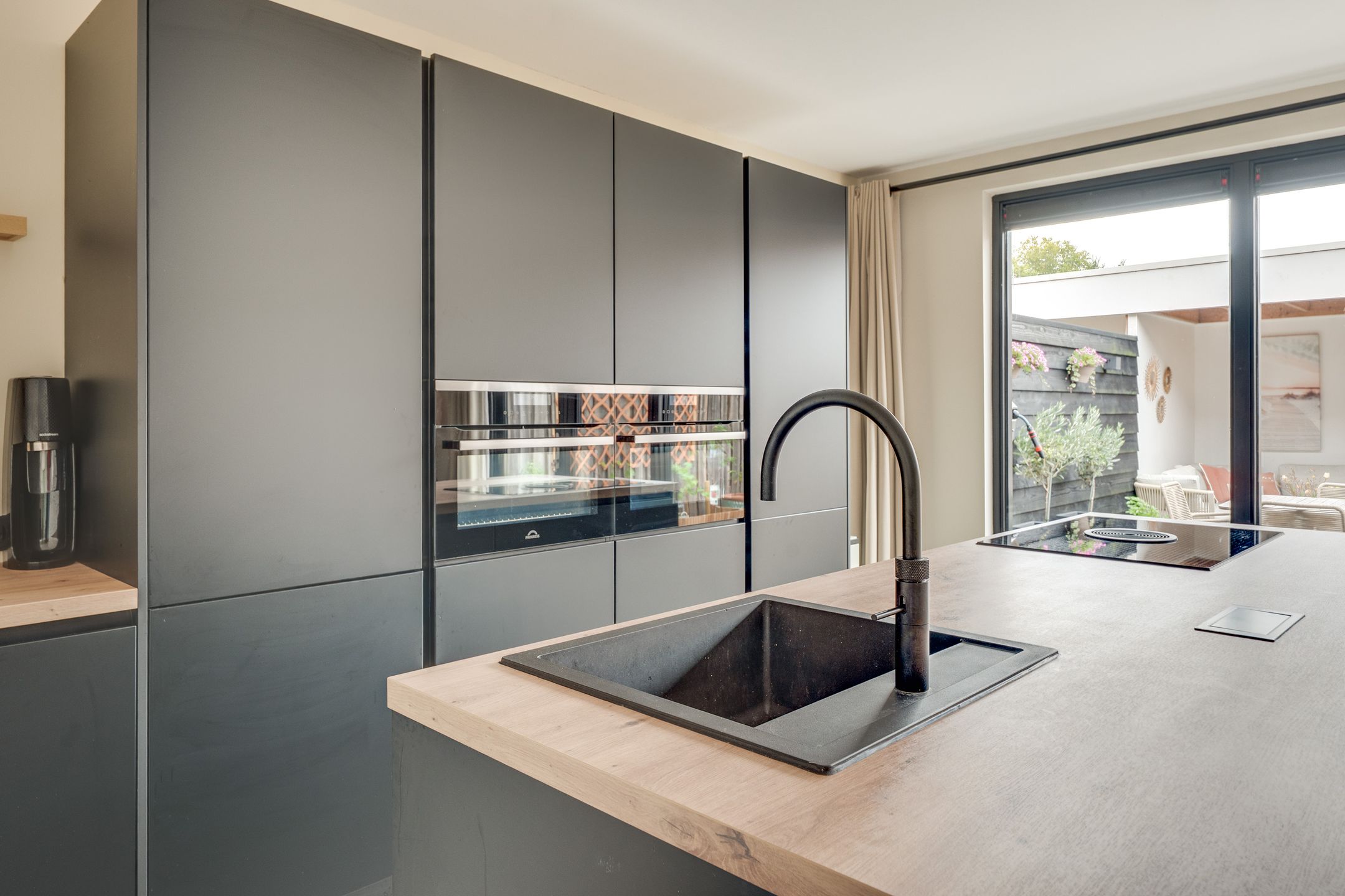 Foto 9 van Narcisstraat 23