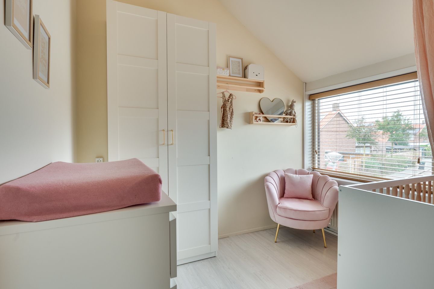 Foto 14 van Narcisstraat 23