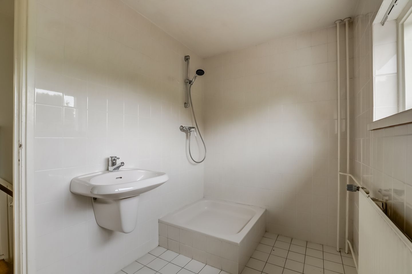 Photo 19 of van de Poelstraat 11