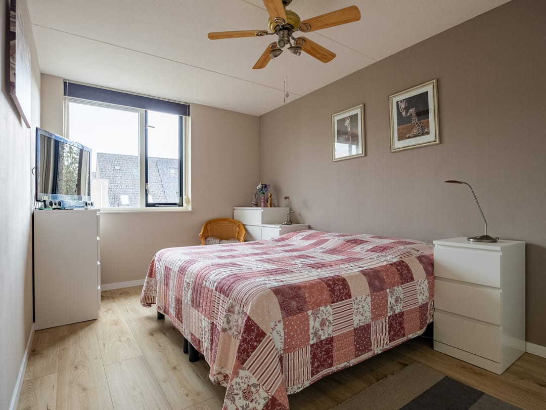 Foto 16 van Theodora Bouwmeesterstraat 9