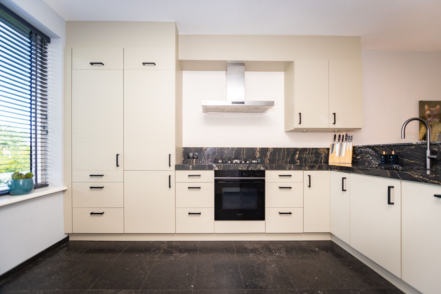 Foto 20 van Vredemaker 46