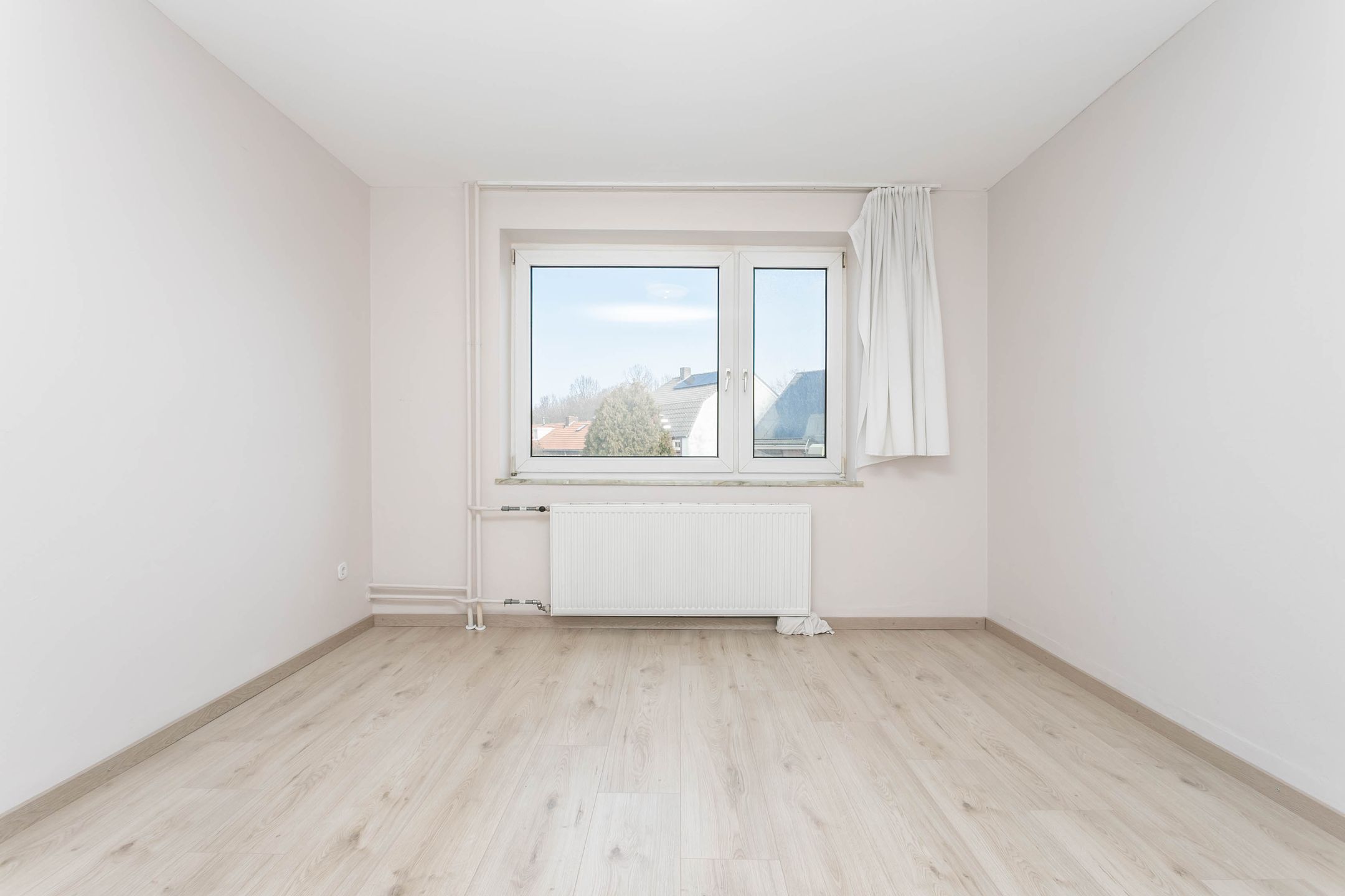 Photo 9 of Veldstraat 2