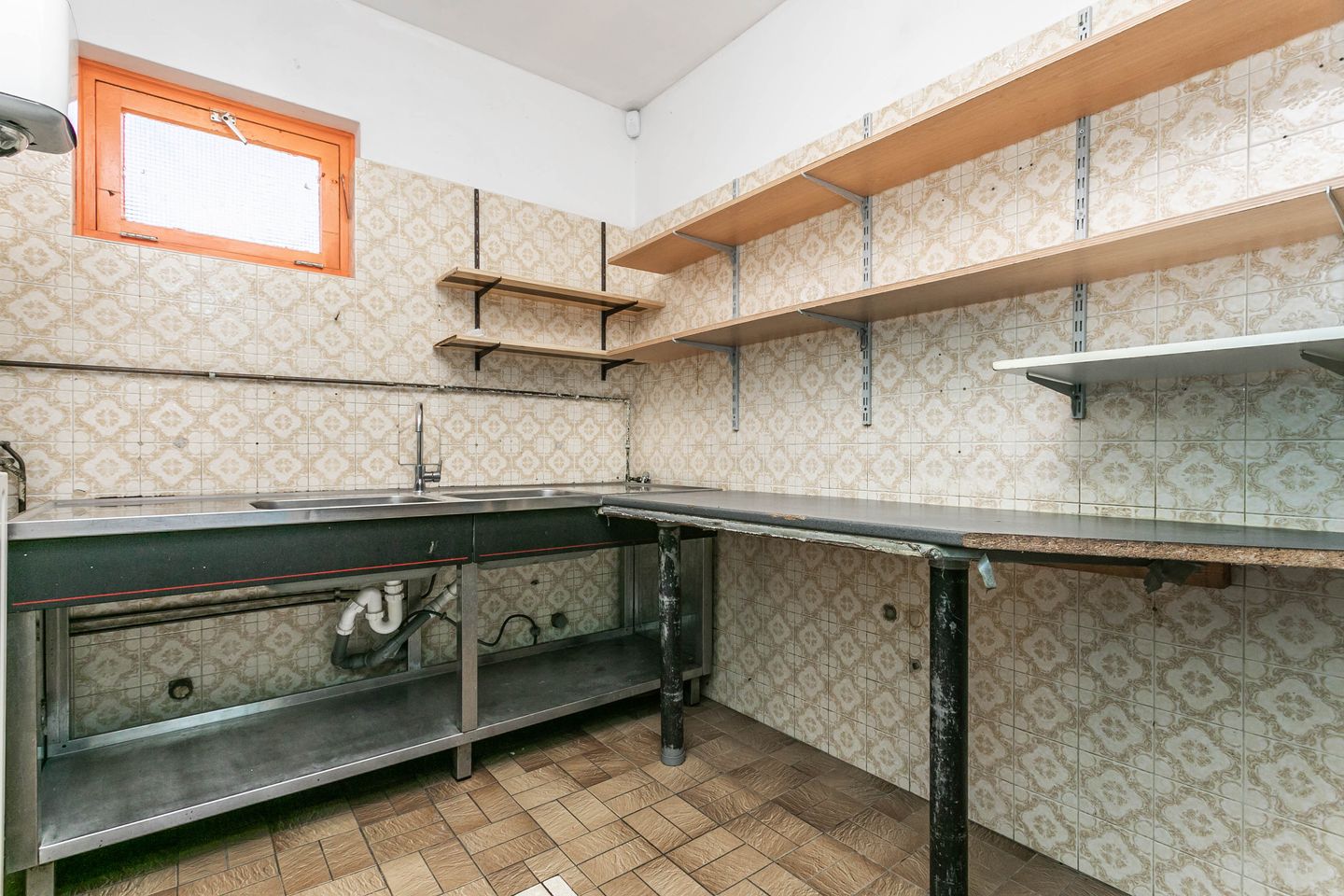Photo 44 of Veldstraat 2