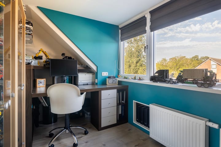 Photo 25 of Canterstins 29