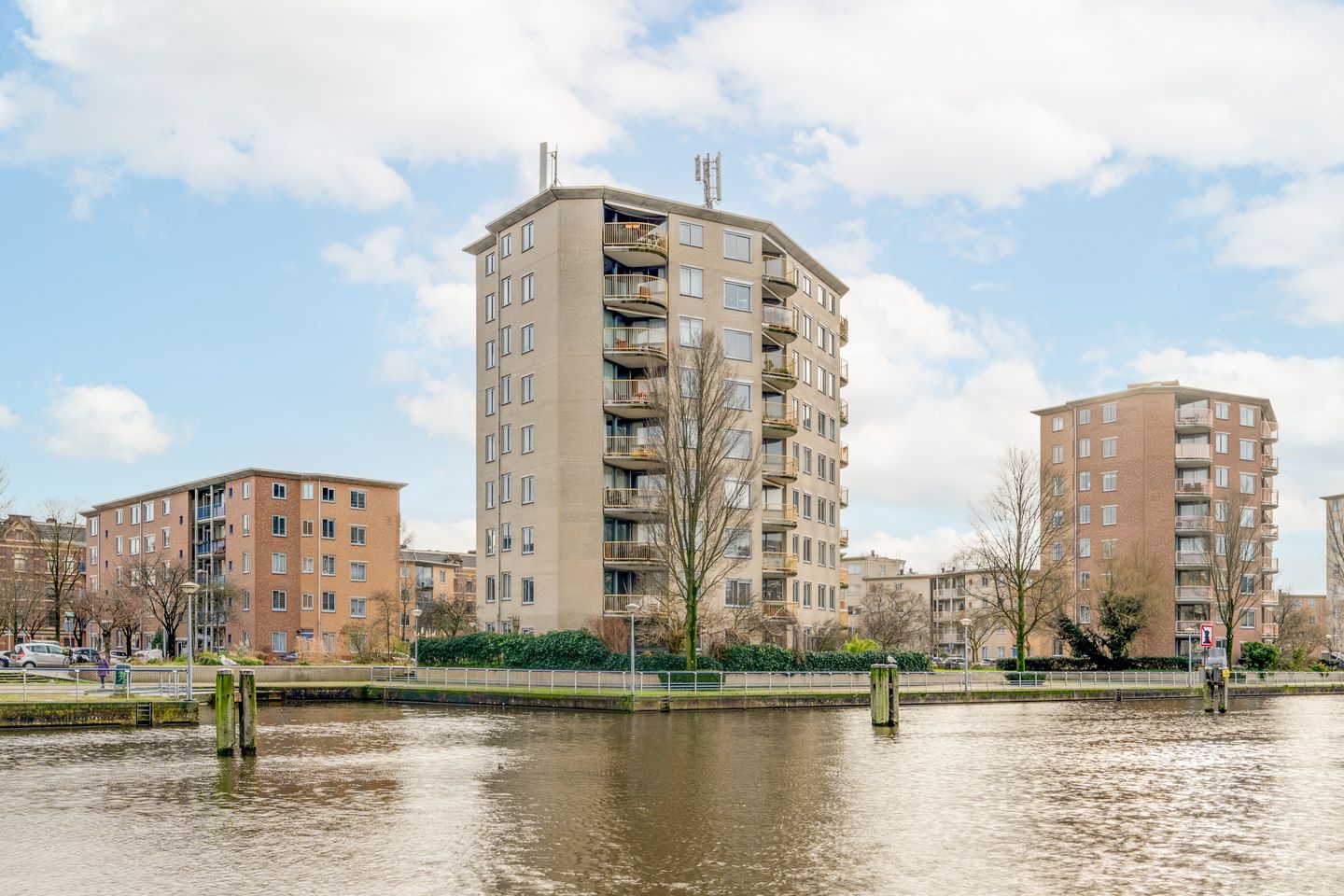 Foto 1 van Van Reigersbergenstraat 192