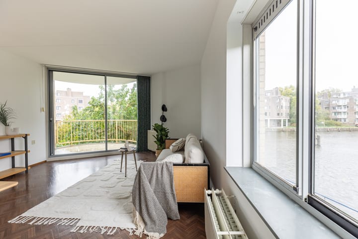 Foto 3 van Van Reigersbergenstraat 192