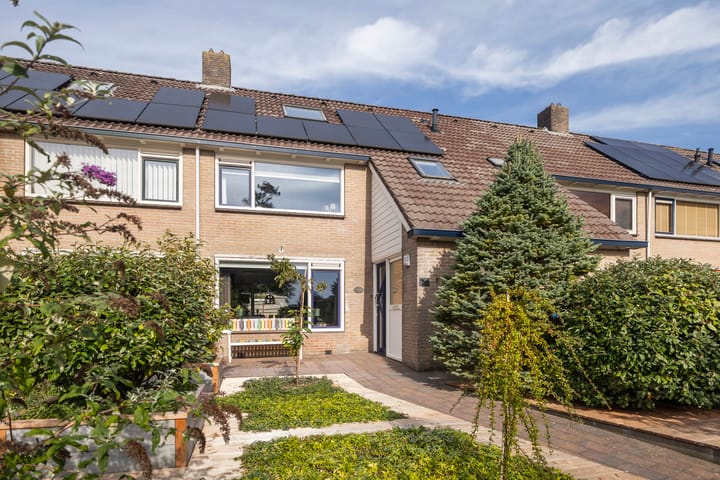 Photo 39 of Canterstins 29