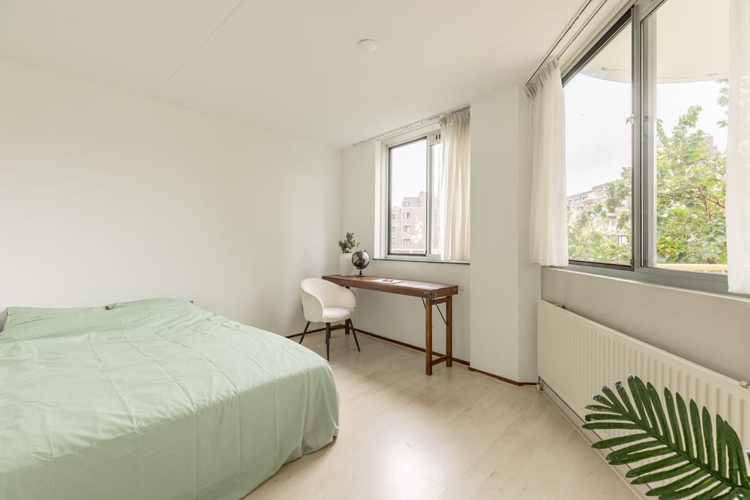 Foto 11 van Van Reigersbergenstraat 192