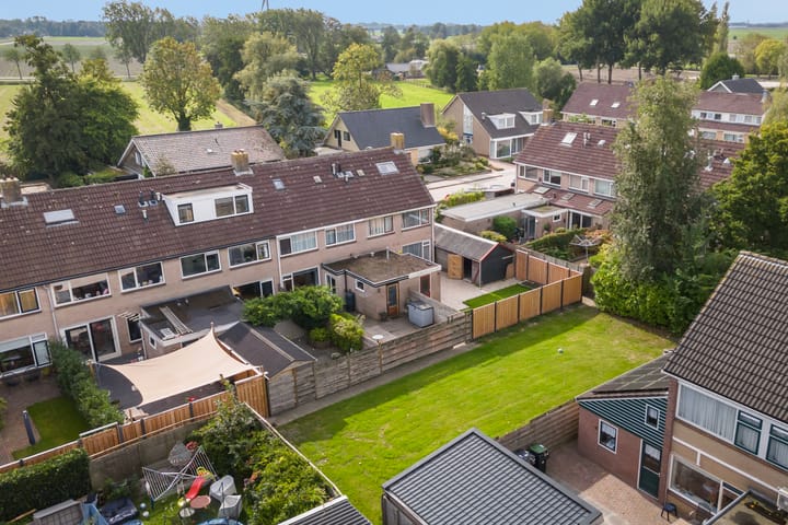 Photo 47 of Canterstins 29