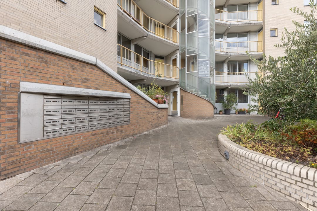 Foto 23 van Van Reigersbergenstraat 192