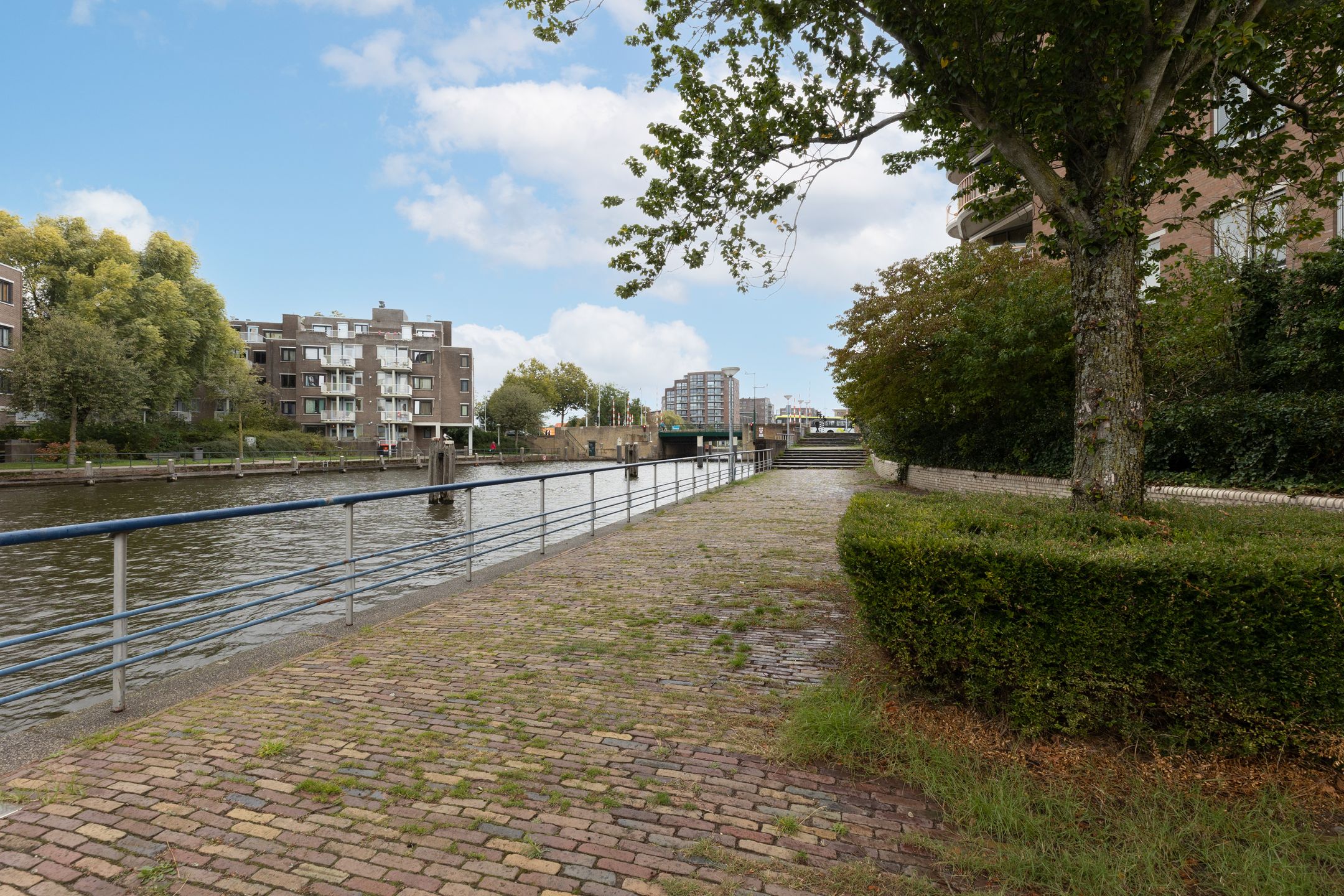 Foto 24 van Van Reigersbergenstraat 192