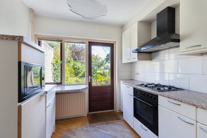 Foto 16 van Ds J van Dijkstraat 16