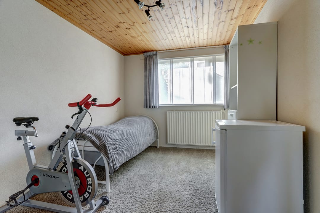 Photo 28 of Dorenbos 33