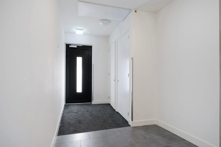 Photo 4 of Karnemelkstraat 5