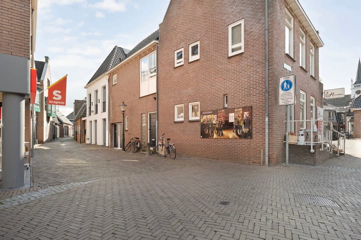 Foto 14 van Karnemelkstraat 5