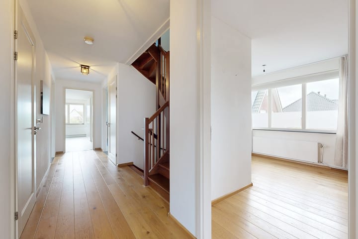 Foto 41 van Zwemstraat 5