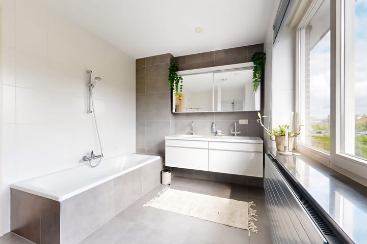 Foto 59 van Zwemstraat 5