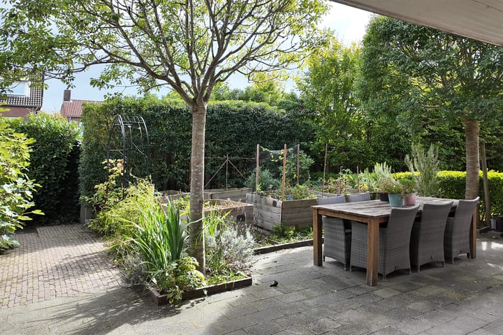 Foto 74 van Zwemstraat 5