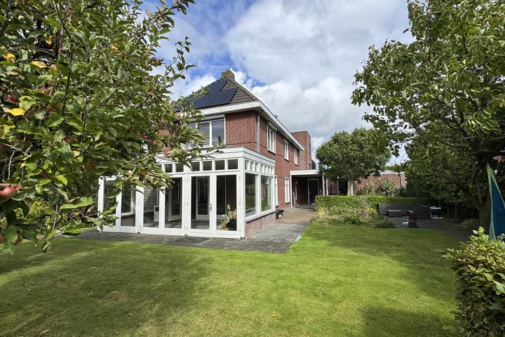 Foto 84 van Zwemstraat 5