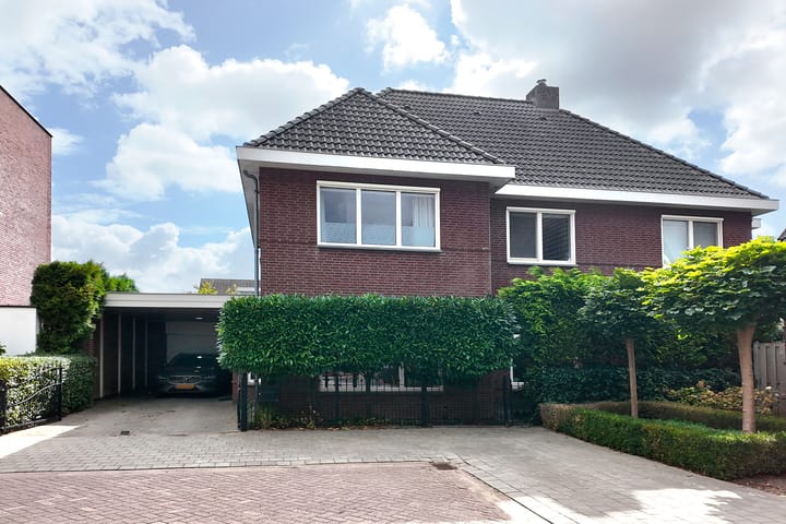 Foto 88 van Zwemstraat 5