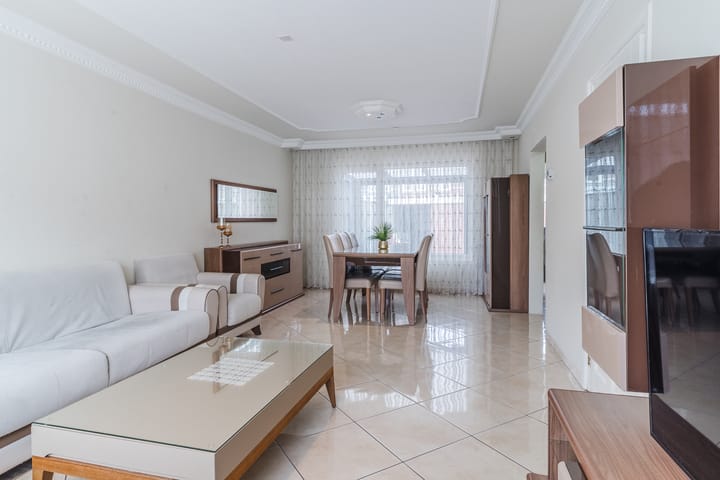 Photo 14 of Hertshoornstraat 13