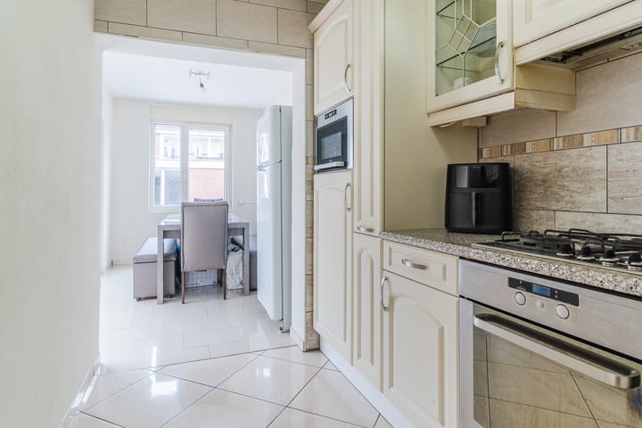 Photo 16 of Hertshoornstraat 13