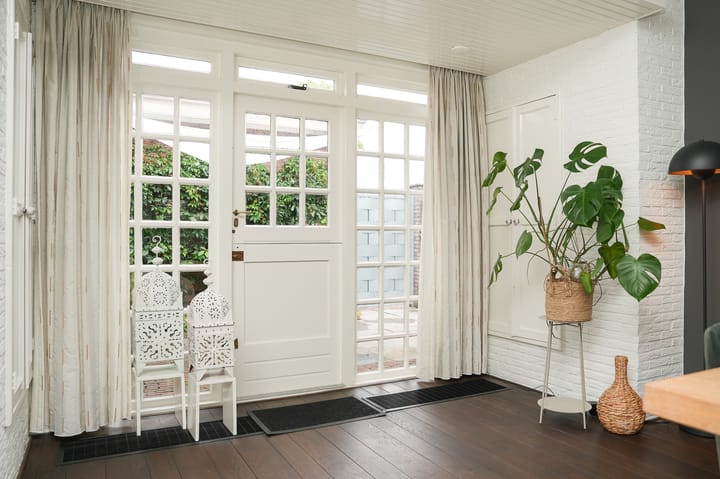 Photo 10 of Kerkstraat 2